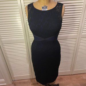ANTHROPOLOGIE Moulinette Soeurs Dress Size 6 Navy/Purple Black Lace Sleeveless